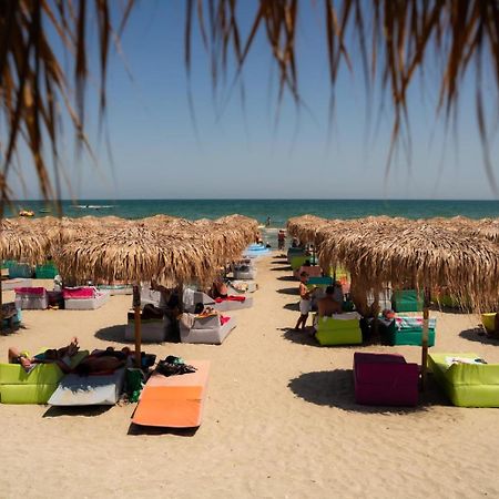 Appartement Mamaia Nord à Năvodari Extérieur photo